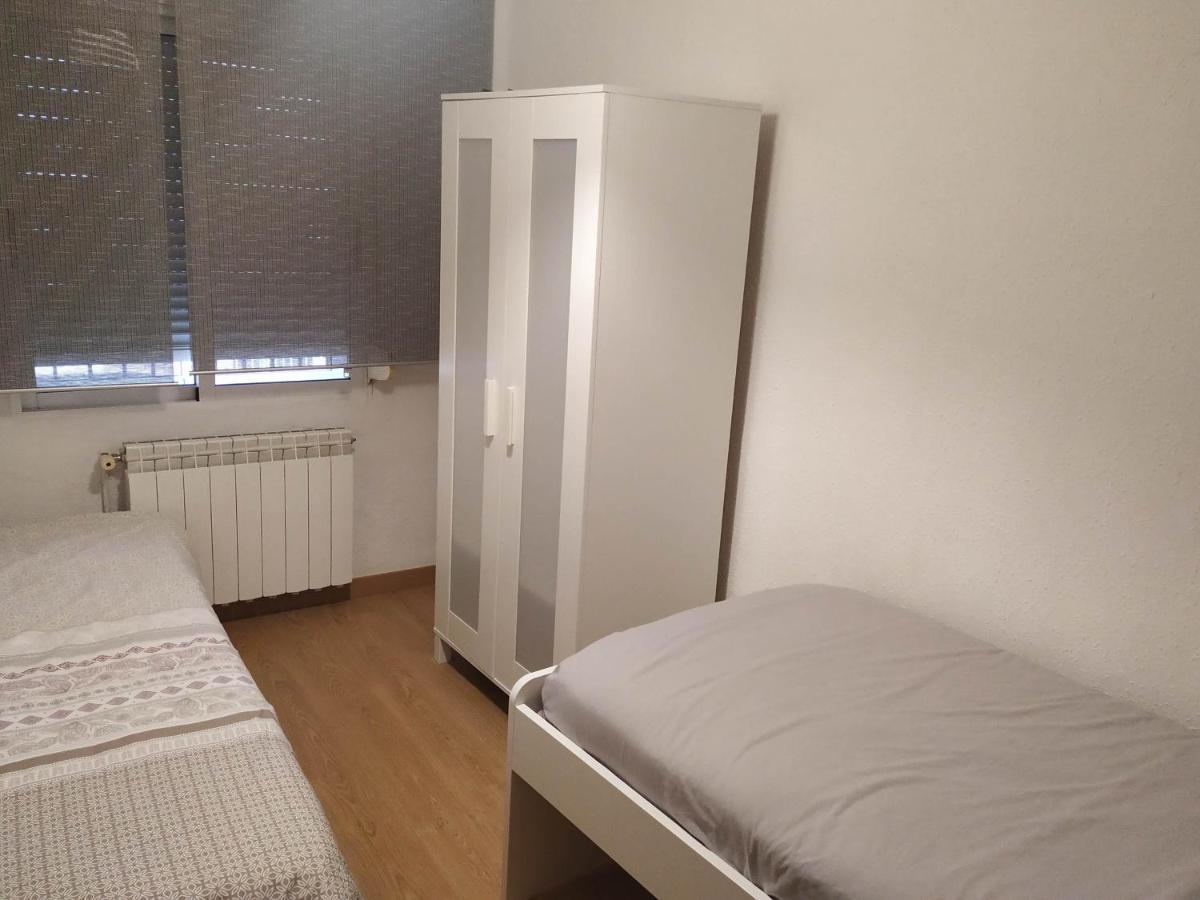 Apartamento CUATTRO wifi Valladolid Exterior foto
