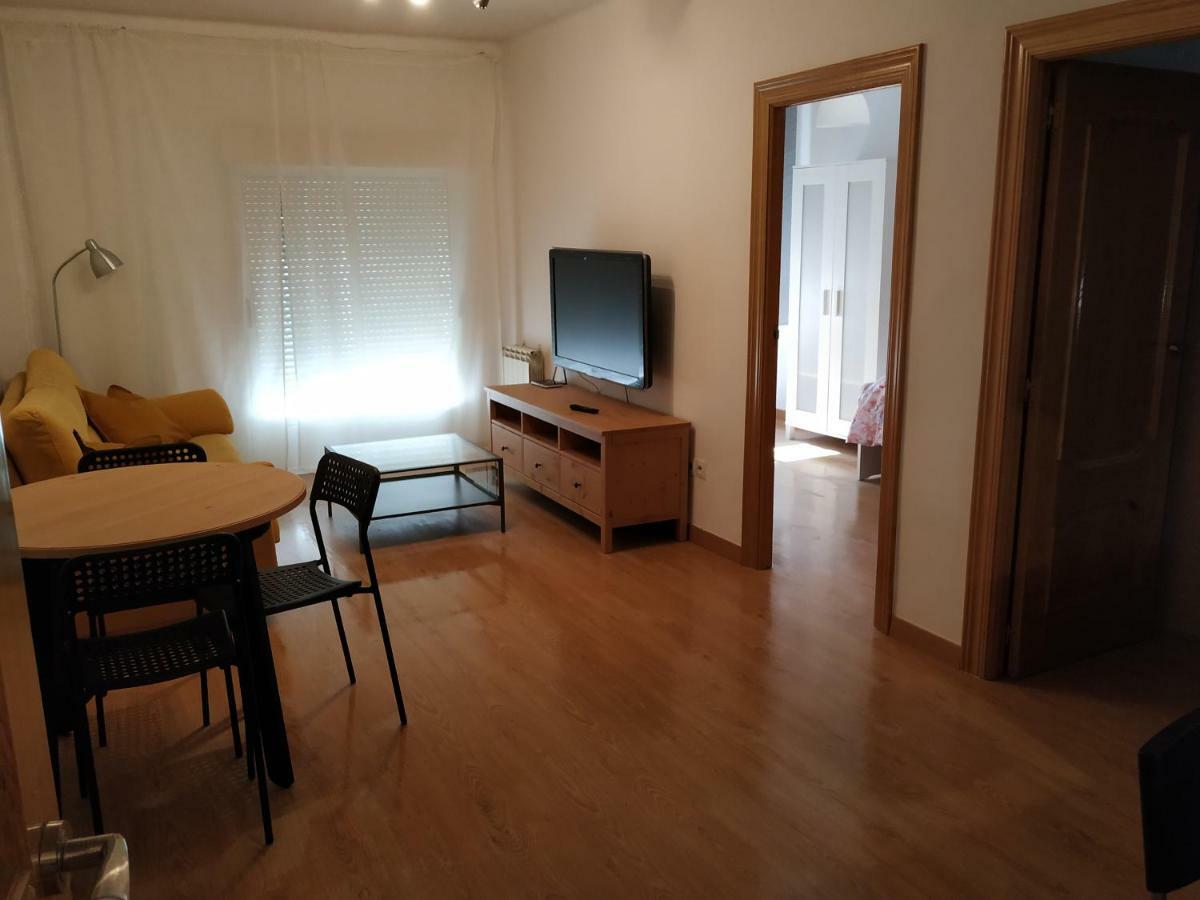 Apartamento CUATTRO wifi Valladolid Exterior foto
